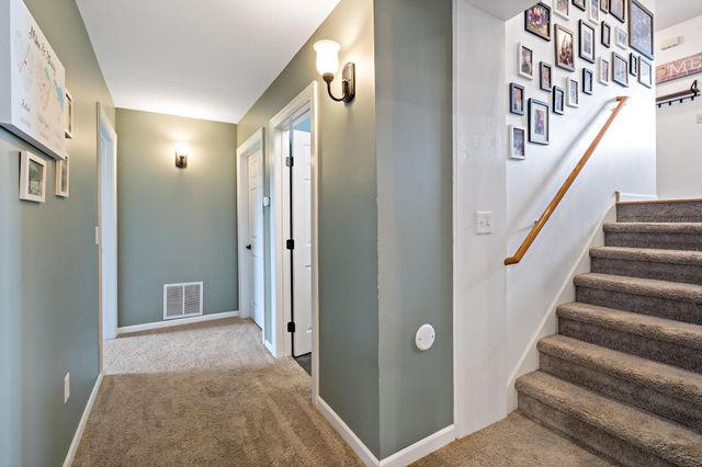 1327 Mallard Lane, New Richmond, WI 54017