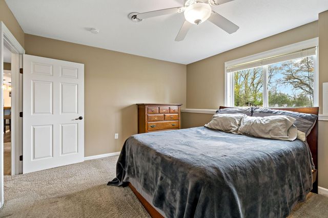 1327 Mallard Lane, New Richmond, WI 54017