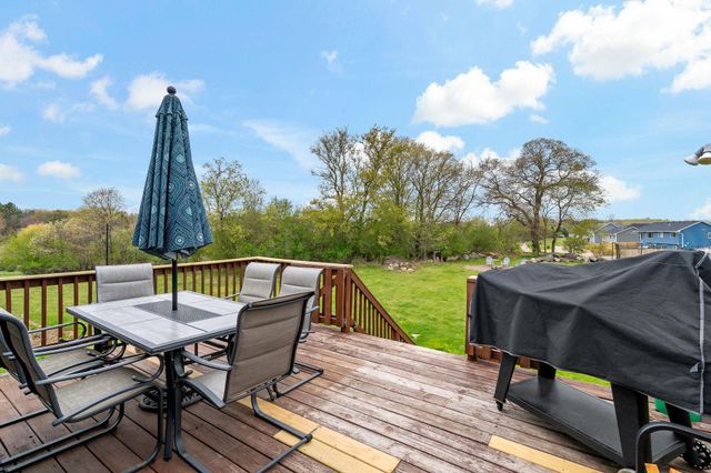 1327 Mallard Lane, New Richmond, WI 54017
