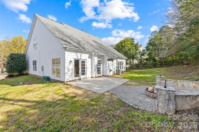 20307 Southshore Drive, Cornelius, NC 28031