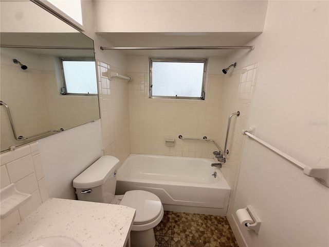 5027 MANOR DRIVE, New Port Richey, FL 34652