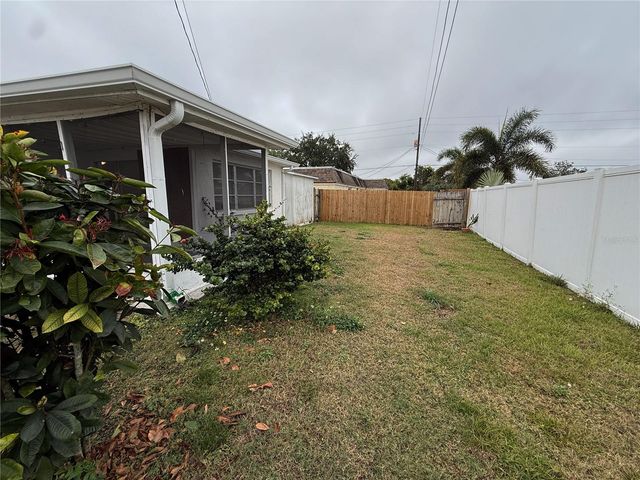 5027 MANOR DRIVE, New Port Richey, FL 34652