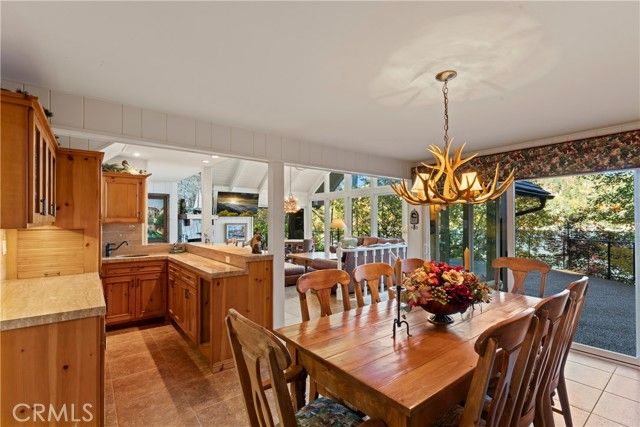 27772 Hamiltair Drive, Lake Arrowhead, CA 92352