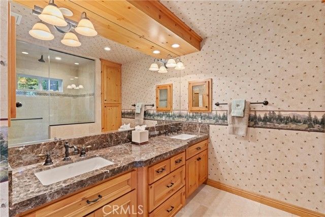 27772 Hamiltair Drive, Lake Arrowhead, CA 92352