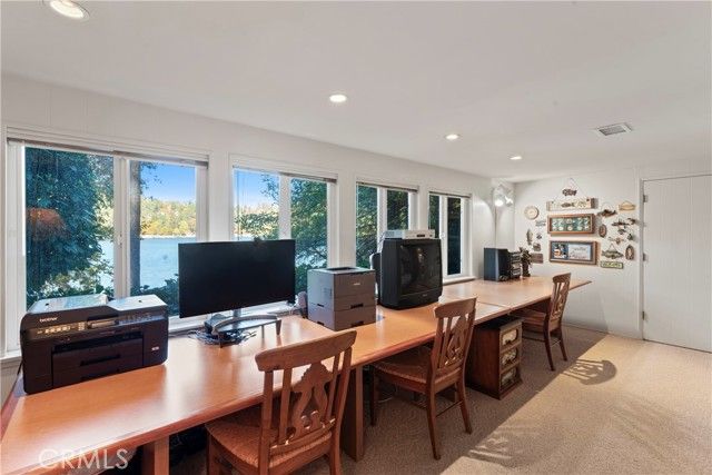 27772 Hamiltair Drive, Lake Arrowhead, CA 92352