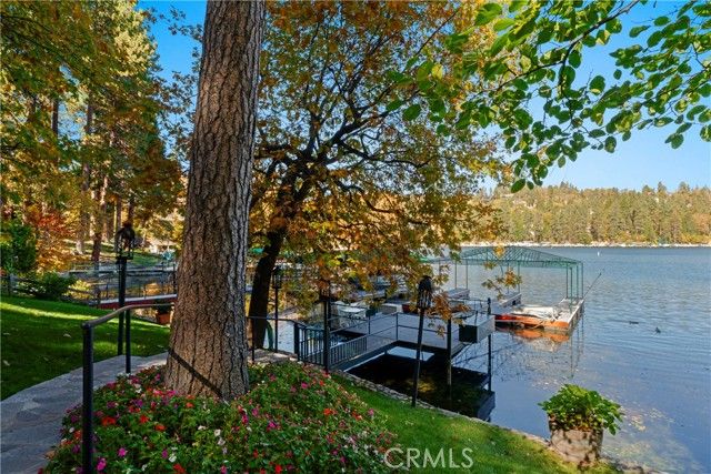 27772 Hamiltair Drive, Lake Arrowhead, CA 92352