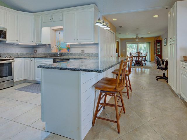4527 103RD STREET W, Bradenton, FL 34210