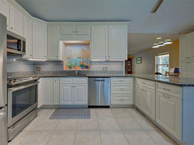 4527 103RD STREET W, Bradenton, FL 34210