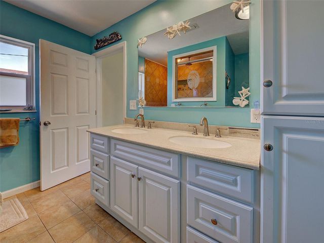 4527 103RD STREET W, Bradenton, FL 34210