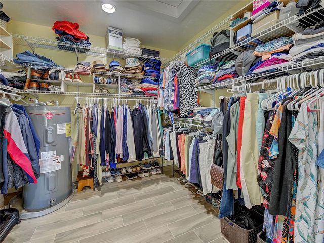 4527 103RD STREET W, Bradenton, FL 34210