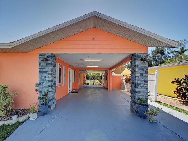 4527 103RD STREET W, Bradenton, FL 34210