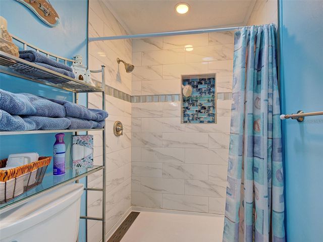 4527 103RD STREET W, Bradenton, FL 34210