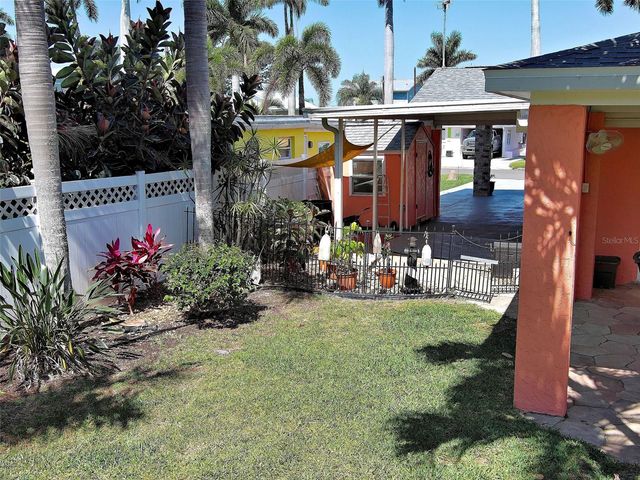 4527 103RD STREET W, Bradenton, FL 34210