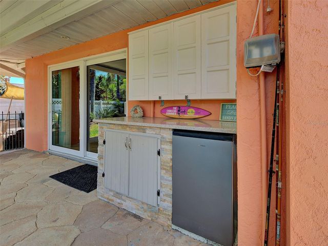 4527 103RD STREET W, Bradenton, FL 34210