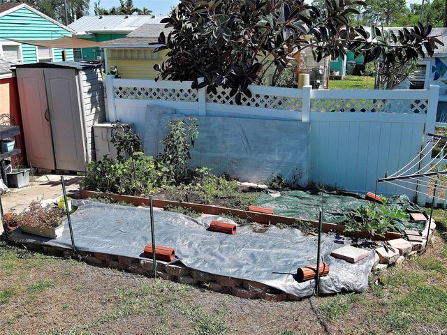 4527 103RD STREET W, Bradenton, FL 34210