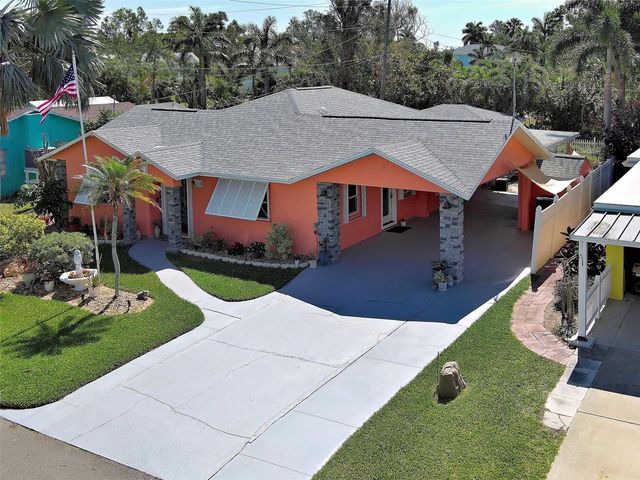 4527 103RD STREET W, Bradenton, FL 34210