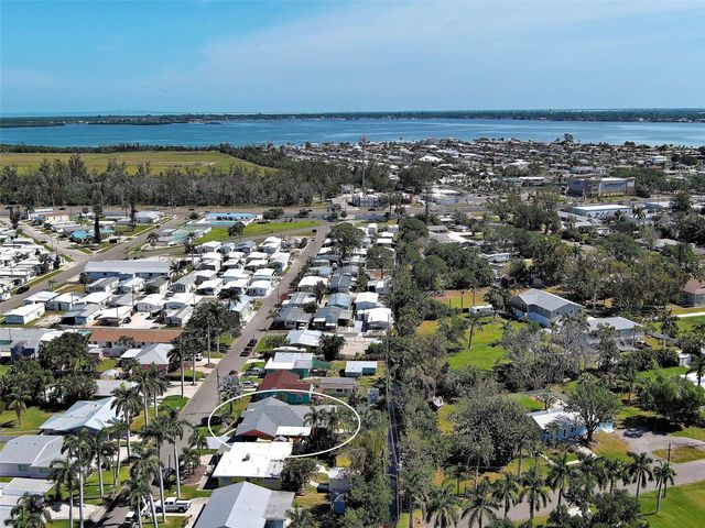 4527 103RD STREET W, Bradenton, FL 34210