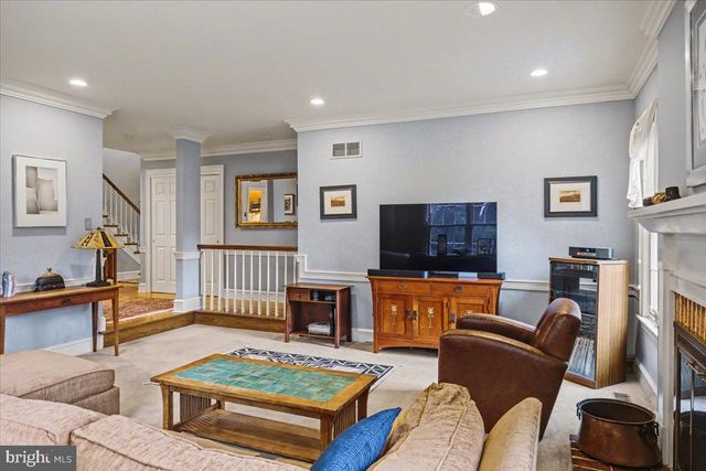 33 HIBISCUS CT, Doylestown, PA 18901