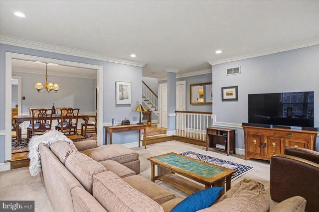 33 HIBISCUS CT, Doylestown, PA 18901