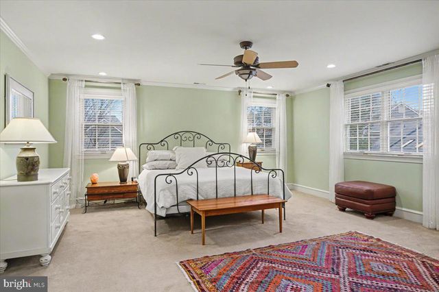 33 HIBISCUS CT, Doylestown, PA 18901