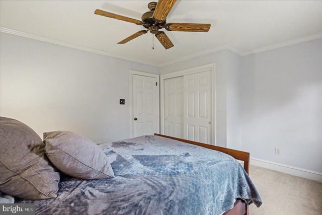 33 HIBISCUS CT, Doylestown, PA 18901