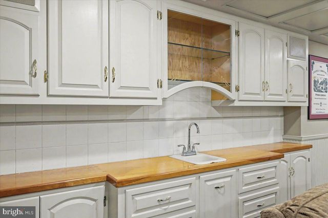 33 HIBISCUS CT, Doylestown, PA 18901