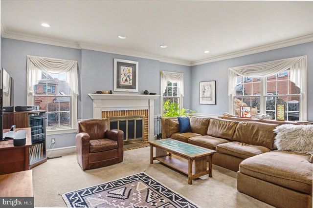 33 HIBISCUS CT, Doylestown, PA 18901