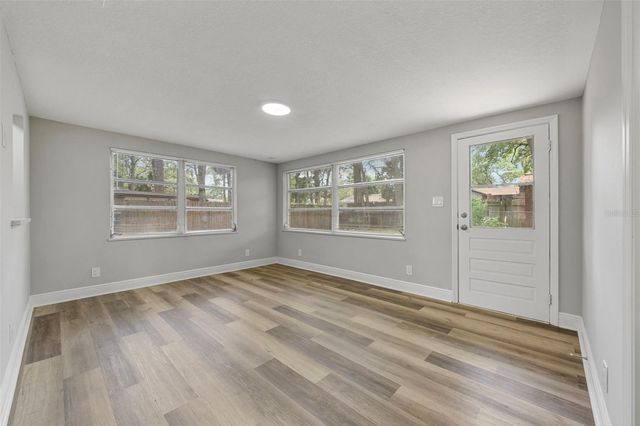 7151 PINEWOOD DRIVE, New Port Richey, FL 34652