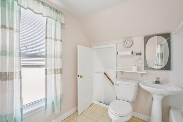 1302 Forest Street, Saint Paul, MN 55106