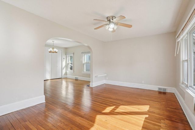 1302 Forest Street, Saint Paul, MN 55106