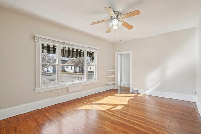 1302 Forest Street, Saint Paul, MN 55106