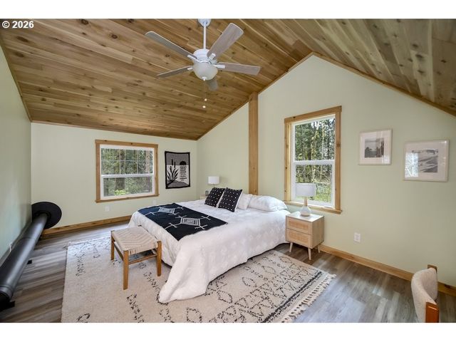 121 PACIFIC Rd, Stevenson, WA 98648