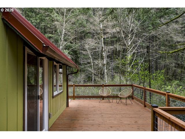 121 PACIFIC Rd, Stevenson, WA 98648