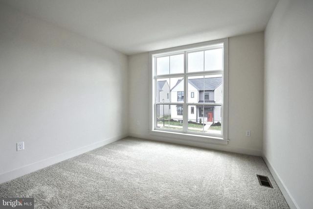 105 MADISON DR, Mechanicsburg, PA 17055