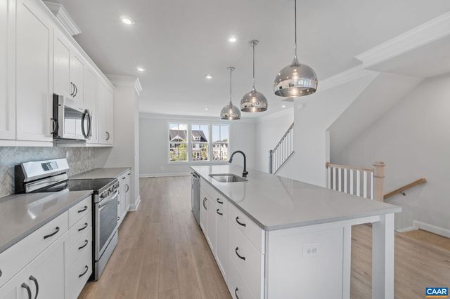 107 PARK RIDGE DR, Crozet, VA 22932