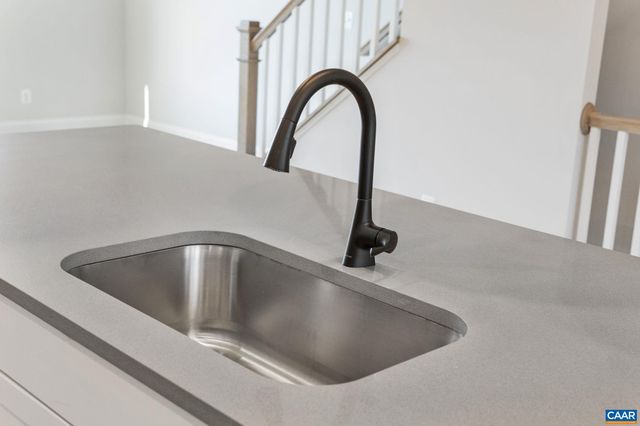 107 PARK RIDGE DR, Crozet, VA 22932