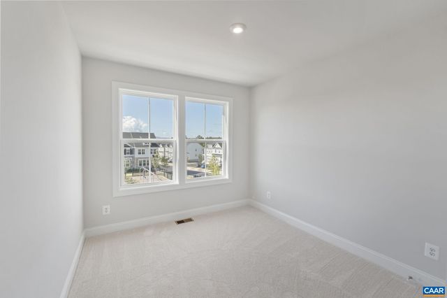 107 PARK RIDGE DR, Crozet, VA 22932