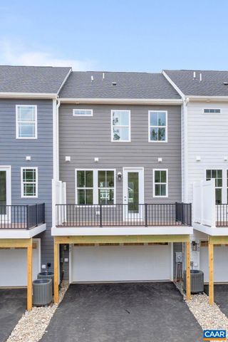 107 PARK RIDGE DR, Crozet, VA 22932