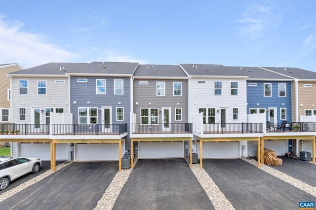 107 PARK RIDGE DR, Crozet, VA 22932