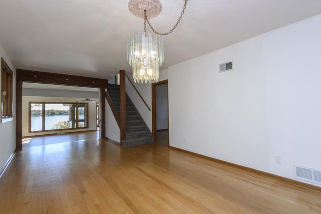W969 Miramar DRIVE, East Troy, WI 53120
