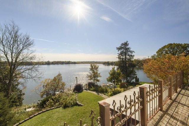 W969 Miramar DRIVE, East Troy, WI 53120