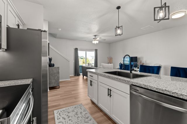 270 NW Greenwood Place, Waukee, IA 50263