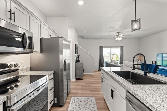 270 NW Greenwood Place, Waukee, IA 50263