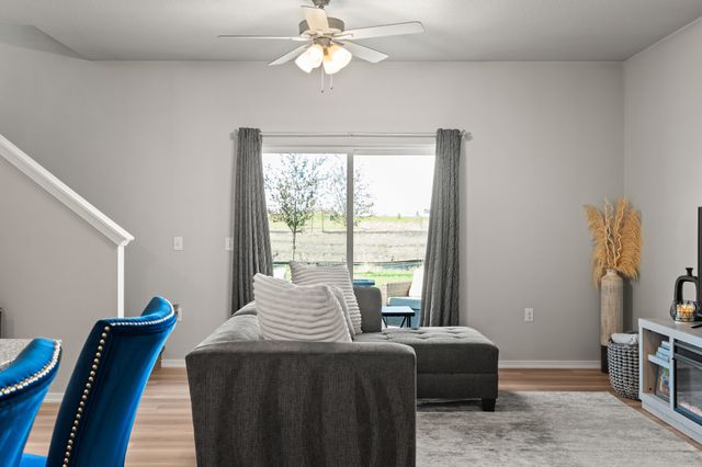 270 NW Greenwood Place, Waukee, IA 50263