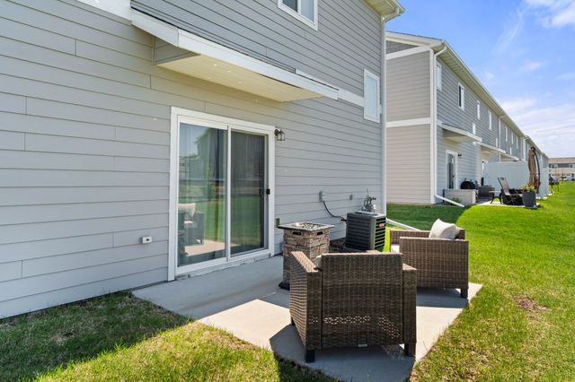 270 NW Greenwood Place, Waukee, IA 50263