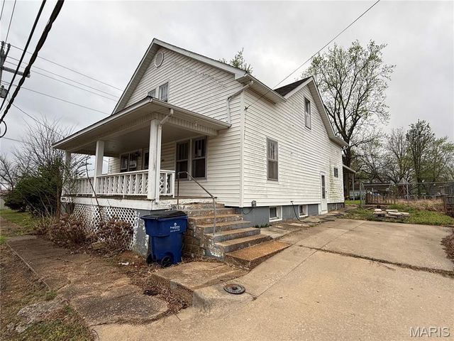 403 3rd Street, Marble Hill, MO 63764