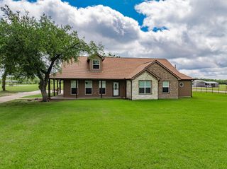 4055 Fm 2649, Lone Oak, TX 75453