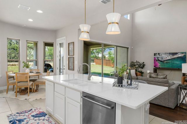 18323 Powder Mill, San Antonio, TX 78257