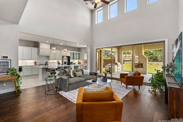 18323 Powder Mill, San Antonio, TX 78257