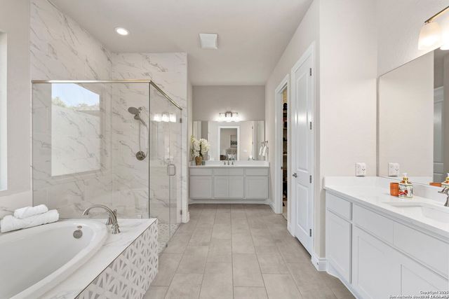 18323 Powder Mill, San Antonio, TX 78257